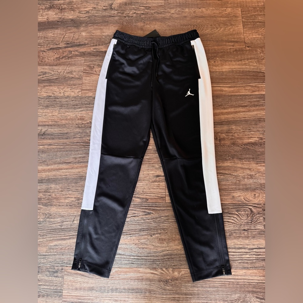 Jordan Men’s Zipper Tapered Black White Pants Jogger Large